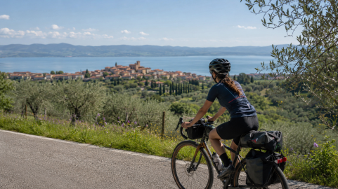 Cycling Around Lake Trasimeno: A Journey Through Nature, Villages and Freedom